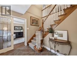 31 ROBINSON COURT - 18