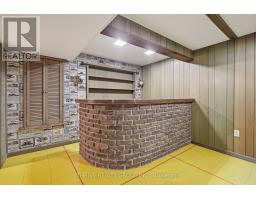 33 BENSON CRESCENT - 34