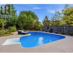 1108 PLEASANTVIEW DRIVE - 40