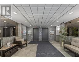 608 - 1600 ADELAIDE STREET N - 4