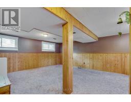 119 METCALFE CRESCENT - 34