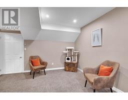 115 ACORN CRESCENT - 29
