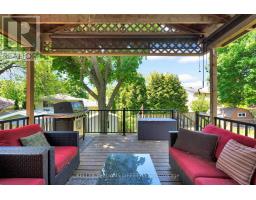 115 ACORN CRESCENT - 40