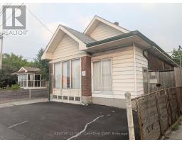 1169 OXFORD STREET E - 1