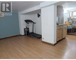 1169 OXFORD STREET E - 8