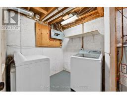 1 - 40 FAIRFAX COURT - 37