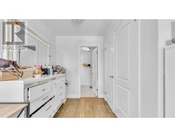 823 CEDARPARK WAY - 19