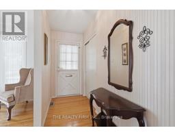 52 MAXWELL CRESCENT - 9