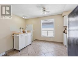 315 SIMPSON CRESCENT - 16