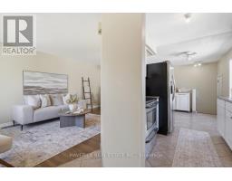 315 SIMPSON CRESCENT - 5