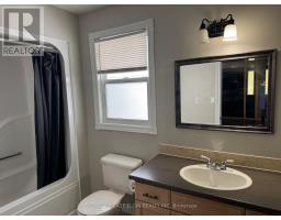 28 MELANIE DRIVE - 10