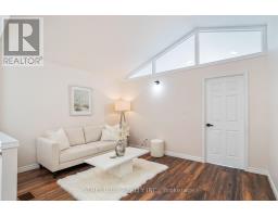 754 HEDGEROW PLACE - 17