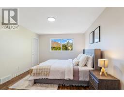 754 HEDGEROW PLACE - 25