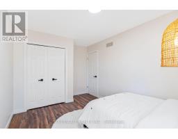 754 HEDGEROW PLACE - 33