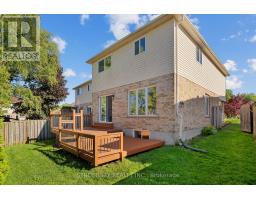 754 HEDGEROW PLACE - 38