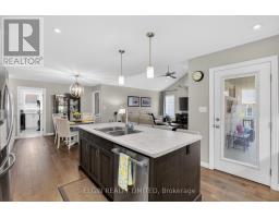 49 - 234 PEACH TREE BOULEVARD - 5