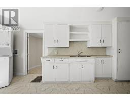 12 WOODWORTH AVENUE - 23