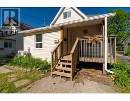 12 WOODWORTH AVENUE - 3