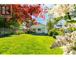 12 WOODWORTH AVENUE - 32