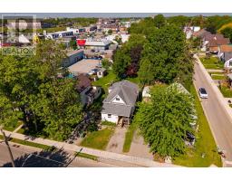12 WOODWORTH AVENUE - 34