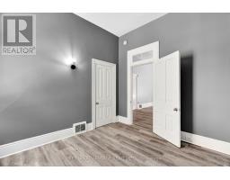 523 DUFFERIN AVENUE - 20