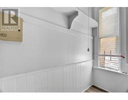 523 DUFFERIN AVENUE - 22
