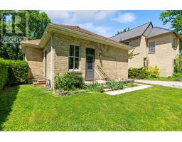 523 DUFFERIN AVENUE - 36