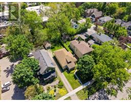 523 DUFFERIN AVENUE - 4