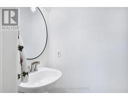18 SIFTON DRIVE - 17