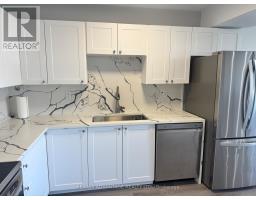 607 - 30 CHAPMAN COURT - 7