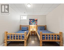 7292 LEIGHTON DRIVE - 27