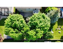 4 OAKWOOD COURT - 49