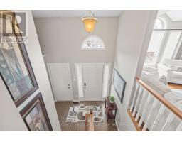 4 OAKWOOD COURT - 7