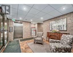 216 - 300 EVERGLADE CRESCENT - 3