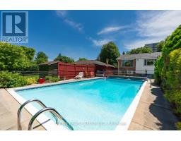 6 SOUTHWOOD CRESCENT - 34