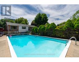 6 SOUTHWOOD CRESCENT - 36