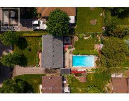 6 SOUTHWOOD CRESCENT - 42