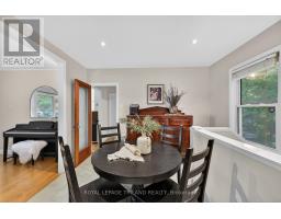 706 VICTORIA STREET - 12