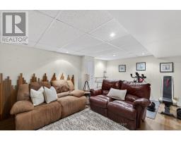 706 VICTORIA STREET - 26