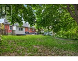706 VICTORIA STREET - 32
