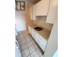 1505 - 1105 JALNA BOULEVARD - 14