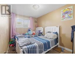 40 - 1095 JALNA BOULEVARD - 22