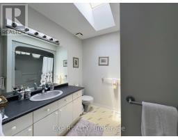 1050 WILLOW DRIVE - 15