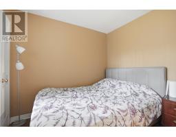 27 TUMBLEWEED CRESCENT - 26