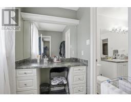 27 TUMBLEWEED CRESCENT - 29