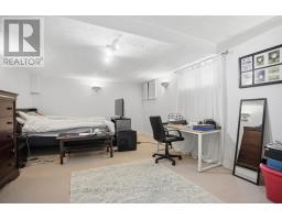 27 TUMBLEWEED CRESCENT - 31