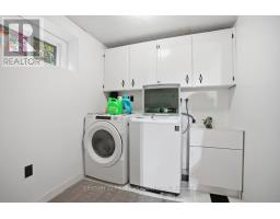 27 TUMBLEWEED CRESCENT - 34