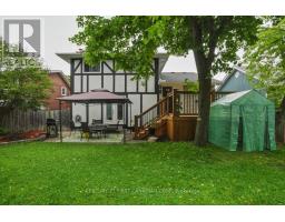 27 TUMBLEWEED CRESCENT - 46