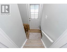 476 BUNTING ROAD - 32