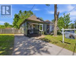 1068 MARGARET STREET - 2
